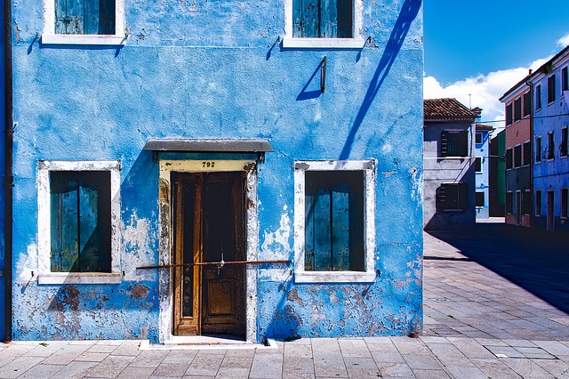 IL PAESE